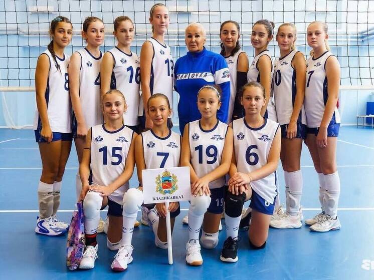 Осетинская волейбольная команда «Аланочка» стала призёром турнира «Золотая осень»