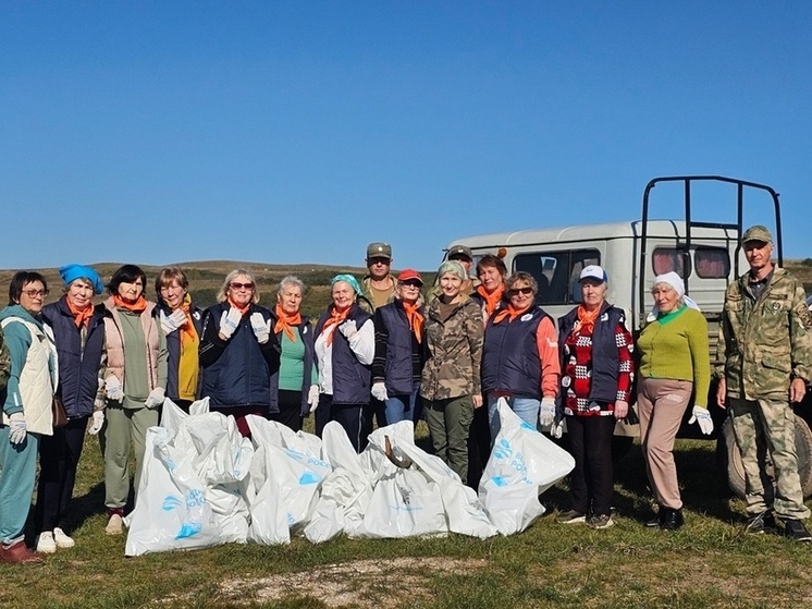 Экологический десант «высадился» на берега озера Иткуль