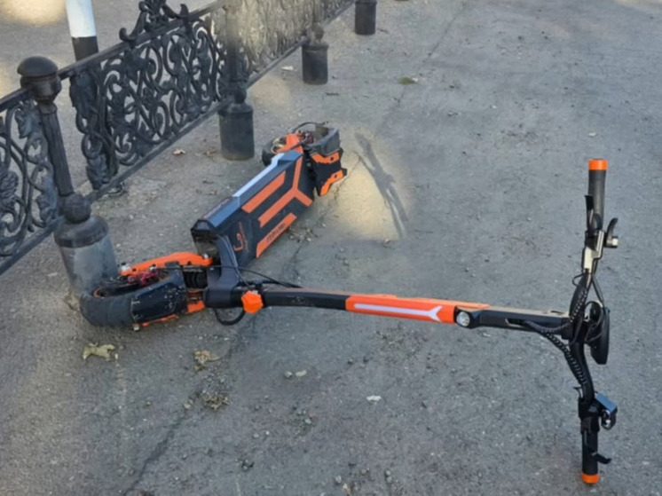 При столкновении иномарки с СИМ в Кореновске пострадали два человека