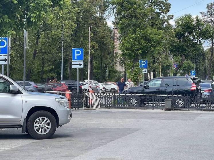 В октябре в Туле введут запрет на остановку, стоянку и движение транспорта