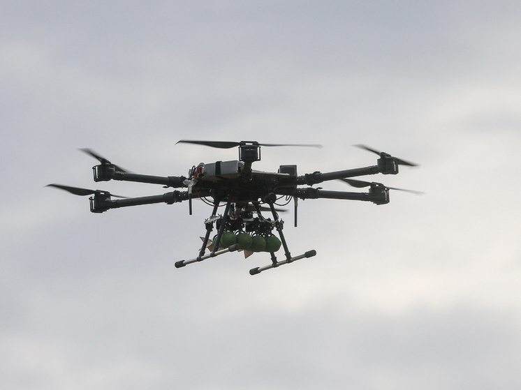 Неизвестные дроны вызвали панику и сбои в работе аэропортов Северной Европы