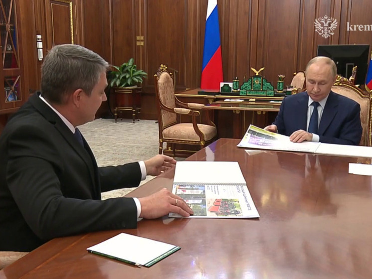 Владимир Путин встретился в Кремле с главой Луганской Народной Республики Леонидом Пасечником