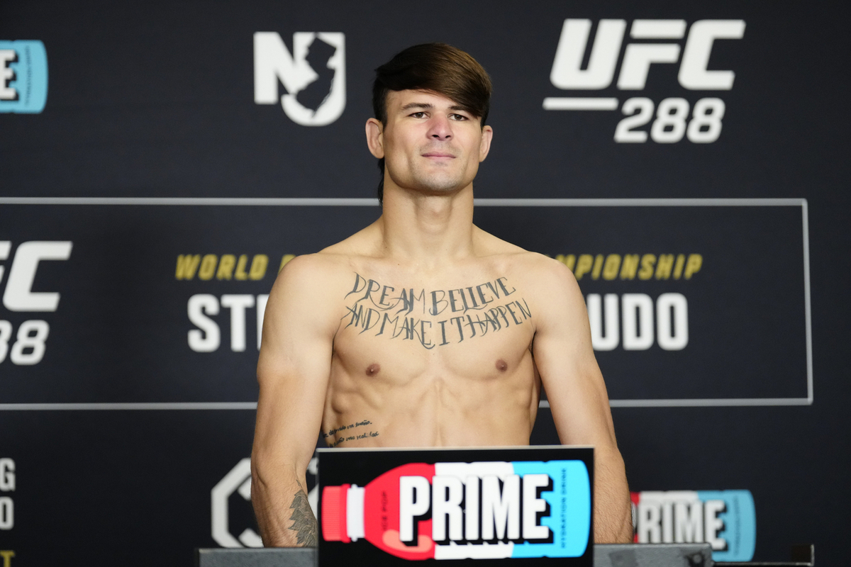 Лопес занимает вторую строчку рейтинга в полулегком весе