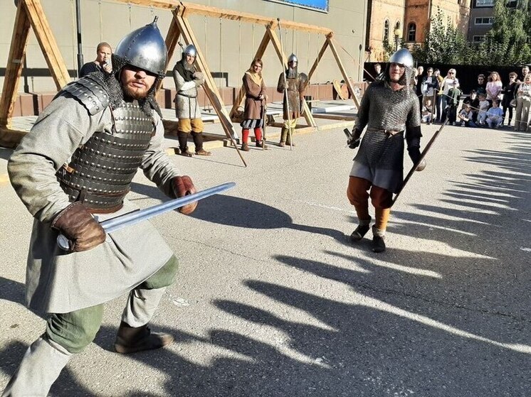 Саратовцы побывали  на «Волжской волне»  и в золотоордынском Укеке