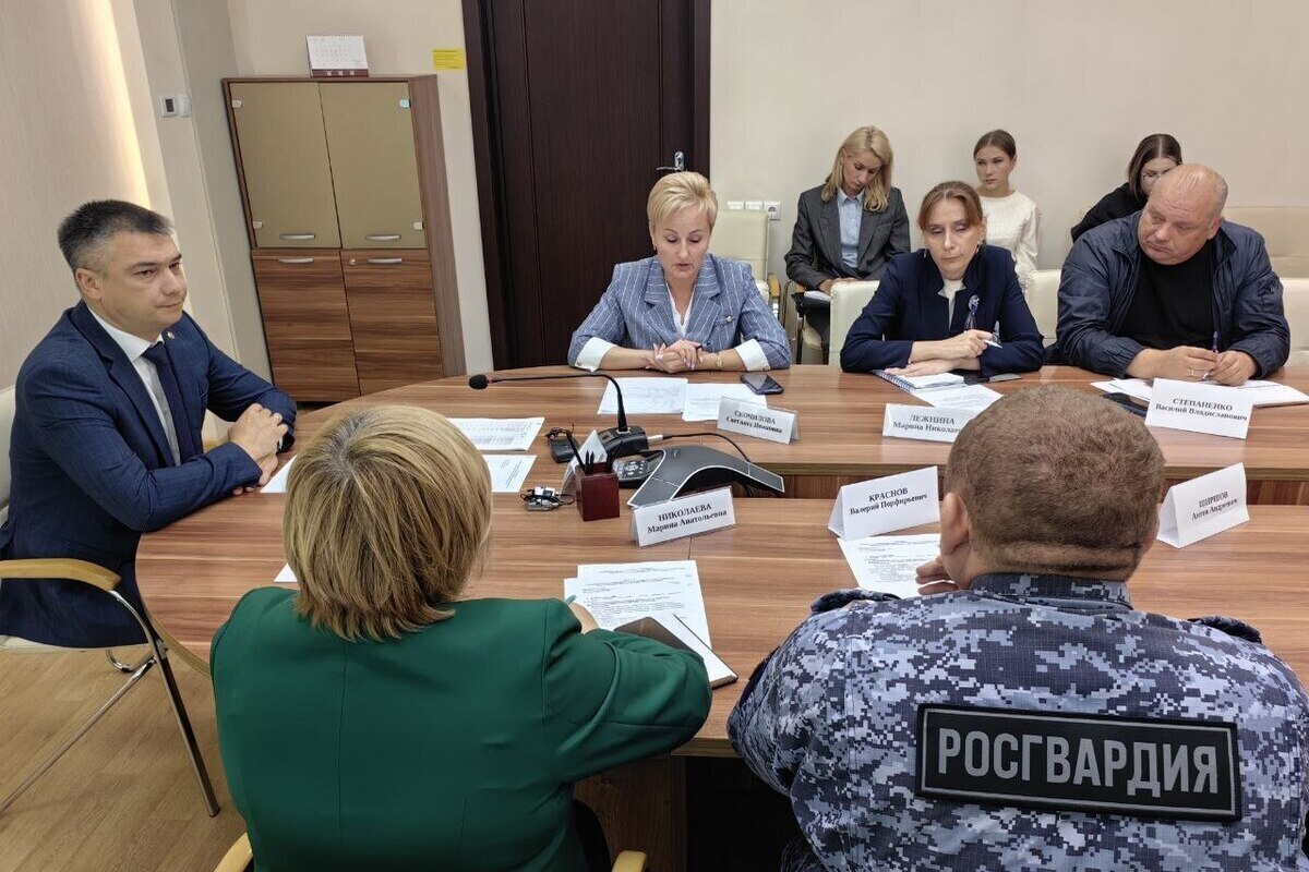 Минобразования Чувашии собрала ЧОПы после скандалов в школах