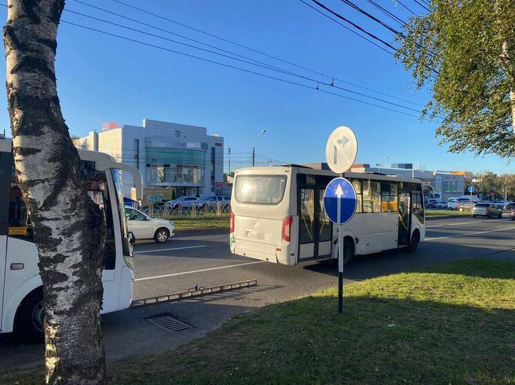 В Ставрополе в ДТП с двумя автобусами пострадали двое детей