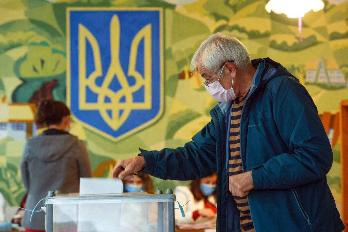 Зеленский: Украина может провести президентские выборы, когда будет достигнуто прекращение огня