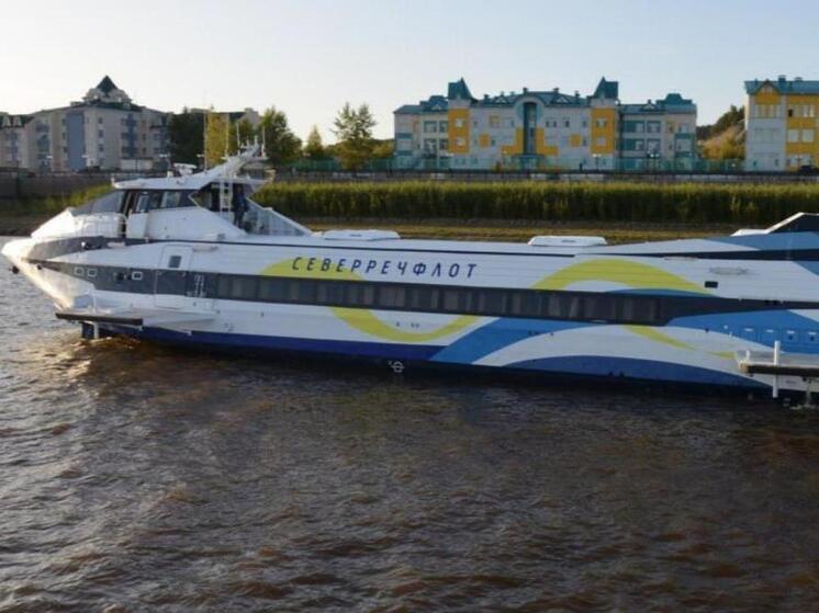 В Югре начал работу современный теплоход «Метеор-2020-2»