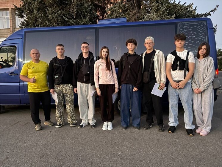 Молодёжь Тельманово отправилась на форум Уральского федерального округа «Утро»