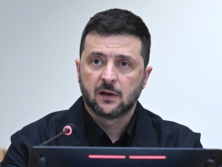 Zelensky s'étonne de la déclaration de Trump sur la possibilité d'un retour aux frontières de 2022.