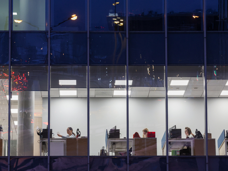 Юрист Королева: для недопущения «тихого повышения» необходимо сделать копии трудового договора