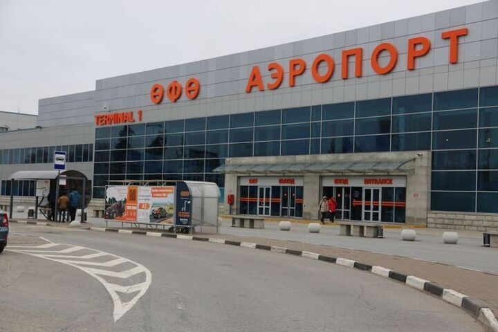 Временные ограничения ввели в аэропорту Уфы из-за опасности атак дронов