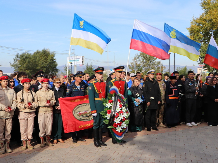 В Улан-Удэ почтили память Героя России Алдара Цыденжапова