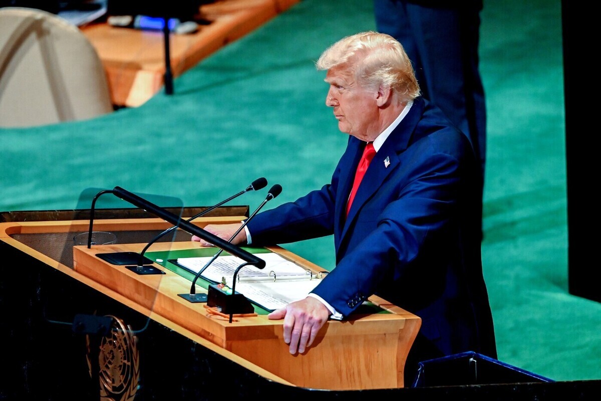Журналист Придыбайло о Трампе: не стоит слушать крашенного чувака с тональником