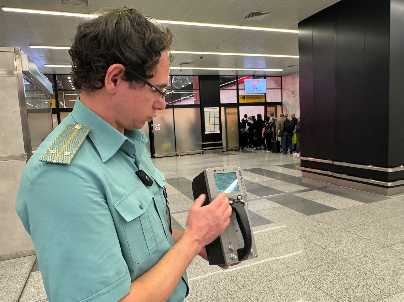 Мониторинг радиационного фона в аэропорту