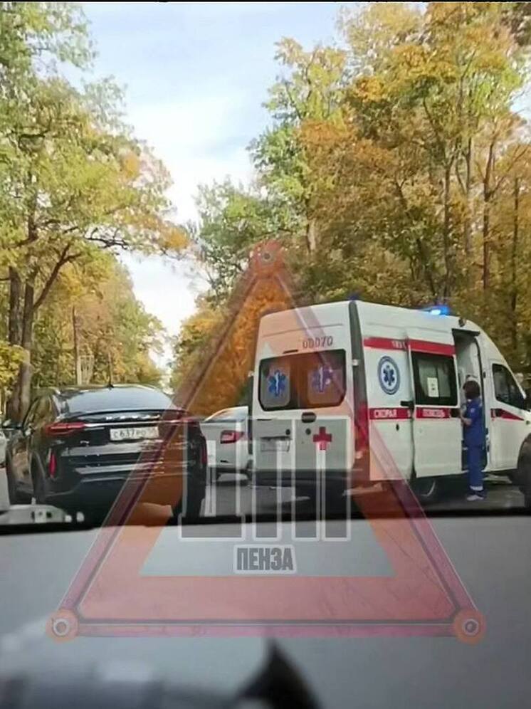 ДТП на улице Лермонтова с участием мотоциклиста затруднило движение в центре Пензы