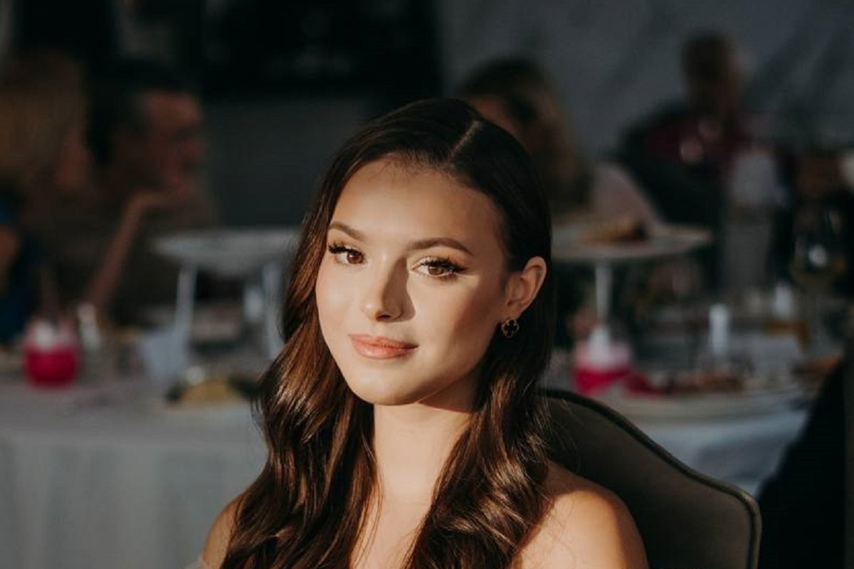 Фигуристка попозировала на яхте