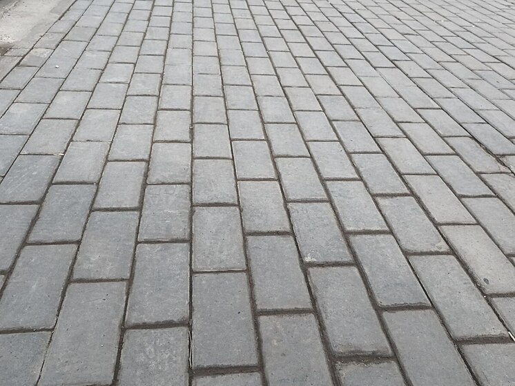 Брусчатку на улице Галицкого сохранят без перекладки