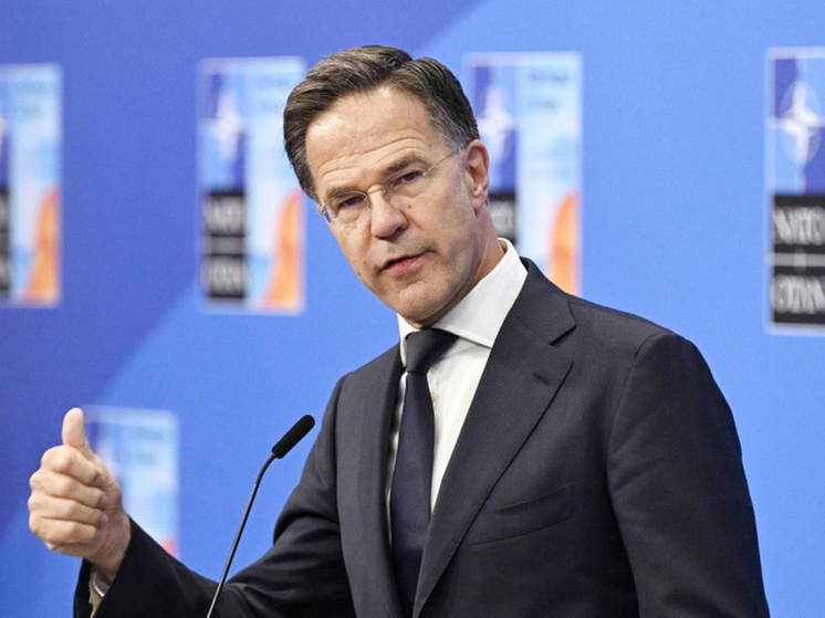 Генсек НАТО Рютте ждал в толпе проезд Эрдогана после ГА ООН