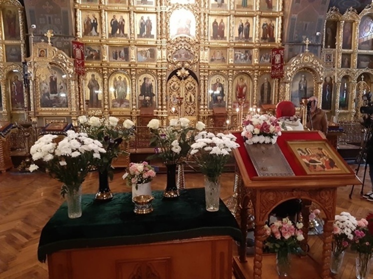В Курск привезли икону и мощи святого Гавриила Самтаврийского