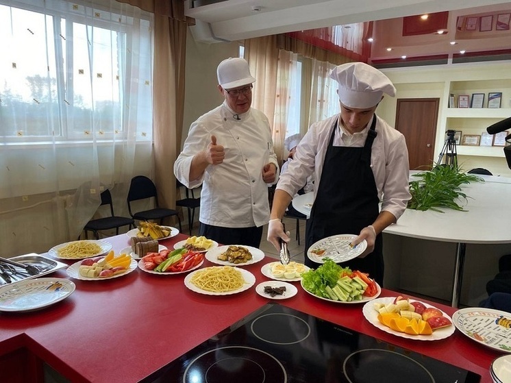 В Красноярском крае запустили подготовку специалистов для школьных столовых по новым стандартам