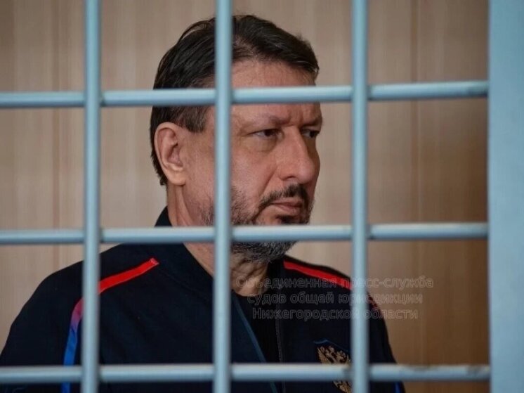 12 лет требует прокуратура для экс-спикера думы Нижнего Лавричева