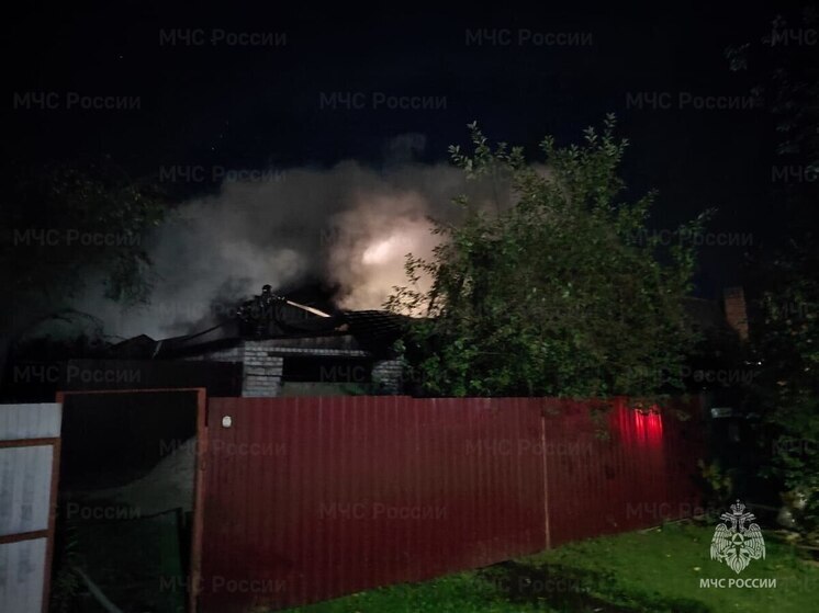 На Окружной в Брянске произошел пожар в жилом доме