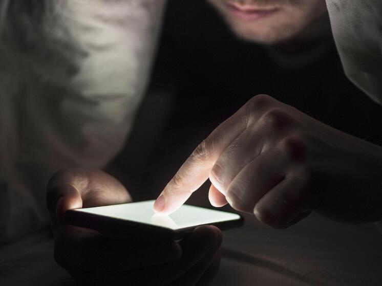 Житель Сафонова перевел мошенникам более полумиллиона рублей