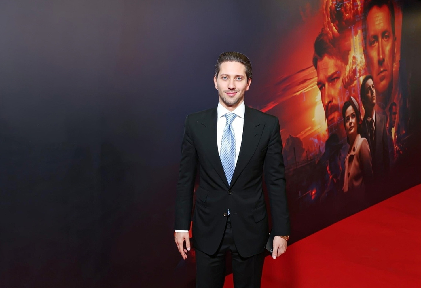 Вечерняя премьера