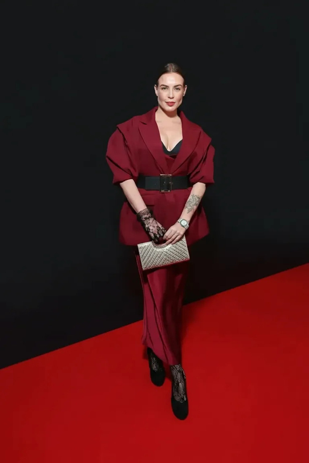 Звезды на премьере сериала 4
