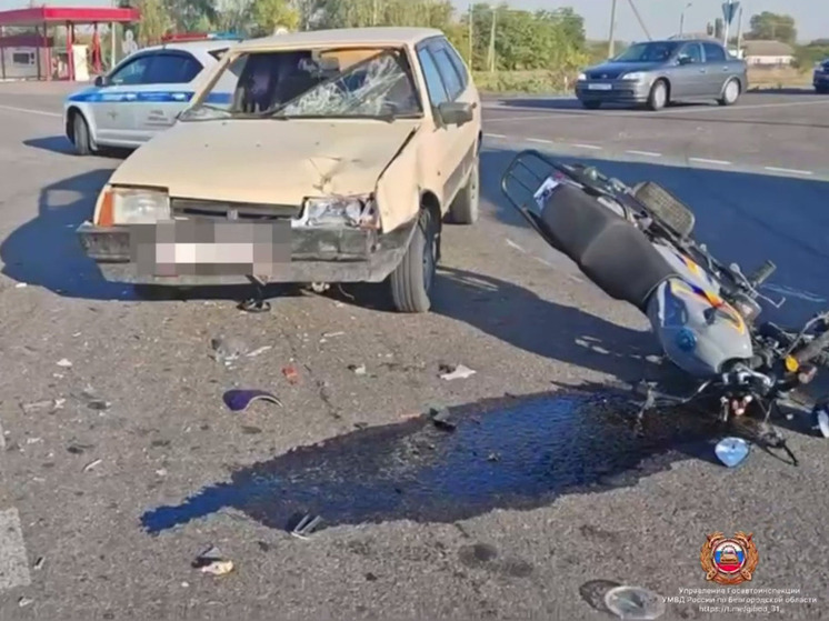В Белгородской области водитель мопеда пострадал в ДТП с «ВАЗом»
