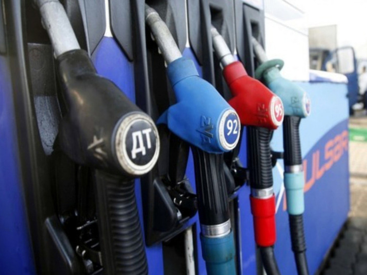 Эксперт Бунина: цены на бензин в России могут вырасти до космического уровня