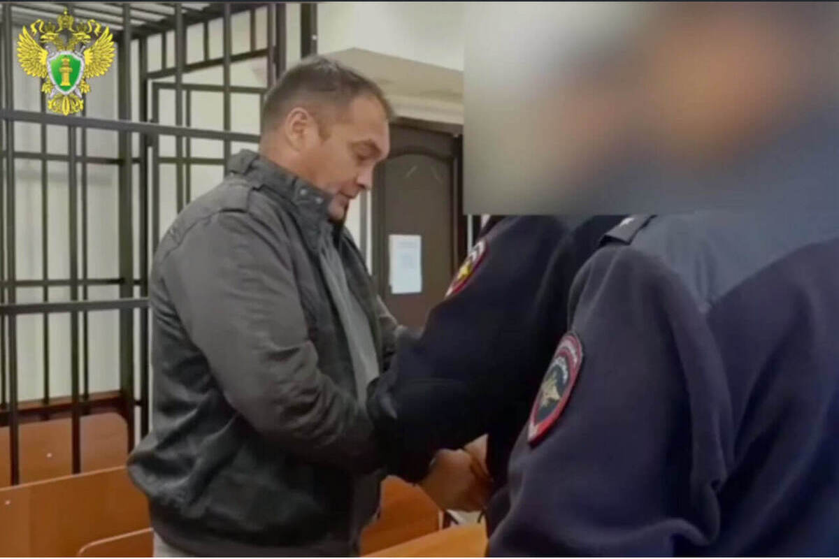 Житель Марий Эл ударил полицейского самокатом и бутылкой и получил срок
