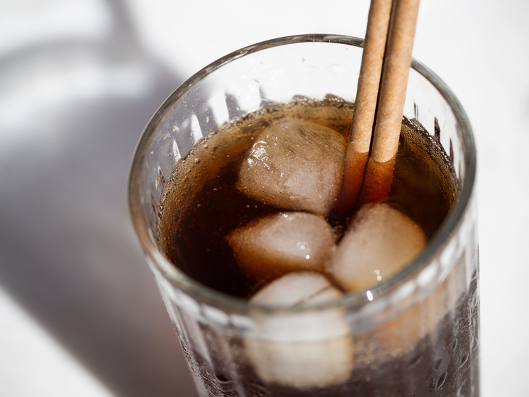 JAMA Psychiatry: сладкая газировка наносит серьезный вред психике