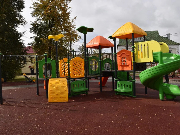 В Ардатове открыли современную детскую игровую площадку
