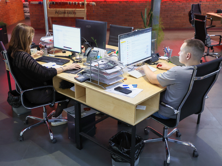 Юрист Шайдуллина: работодателям грозит штраф до 50 тысяч рублей за неповышение зарплаты до МРОТ