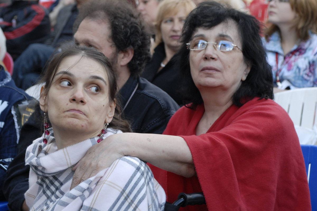 Семья Баталова подала иск против Натальи Дрожжиной и Михаила Цивина