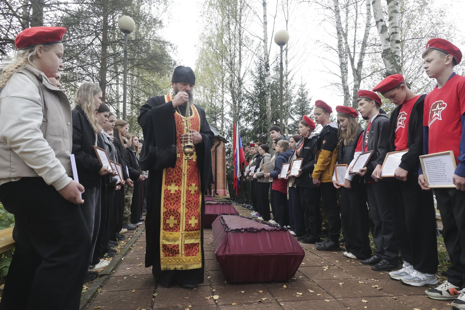 Момент тишины