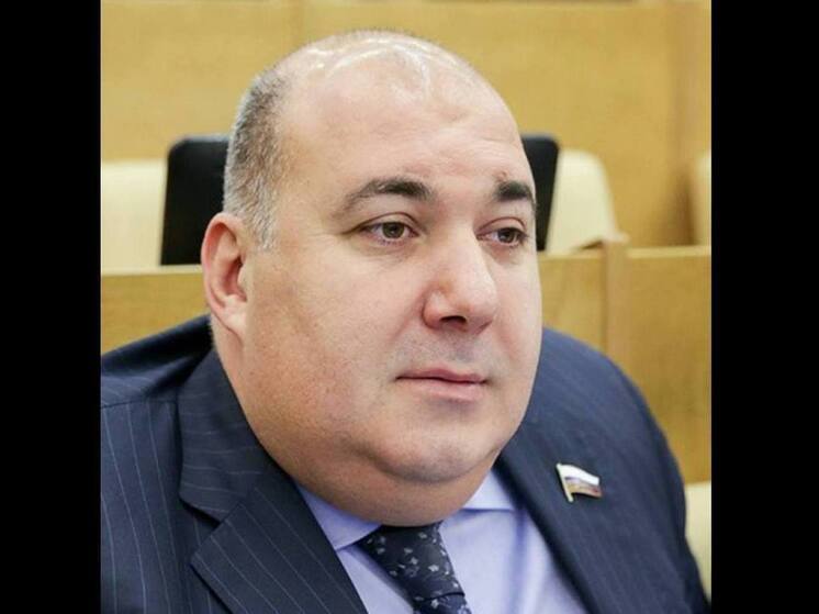 "Коммерсантъ": экс-депутата Напсо объявили в розыск по подозрению в изнасиловании помощницы