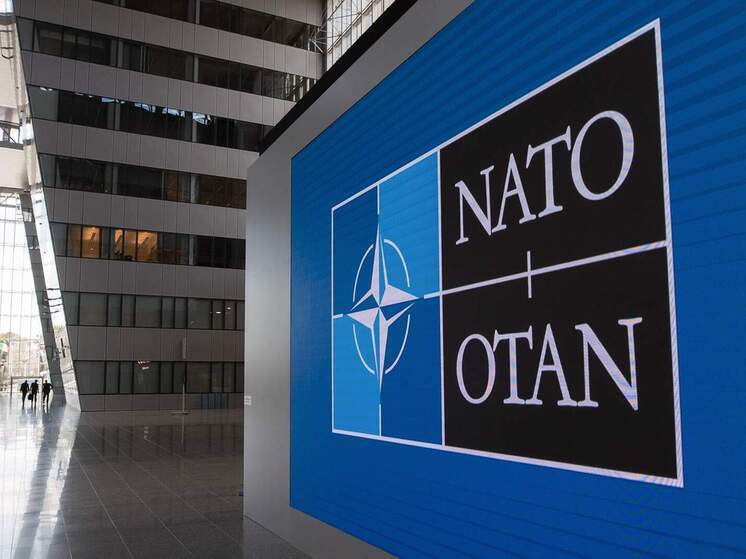 В НАТО признали невозможность остановить российскую армию