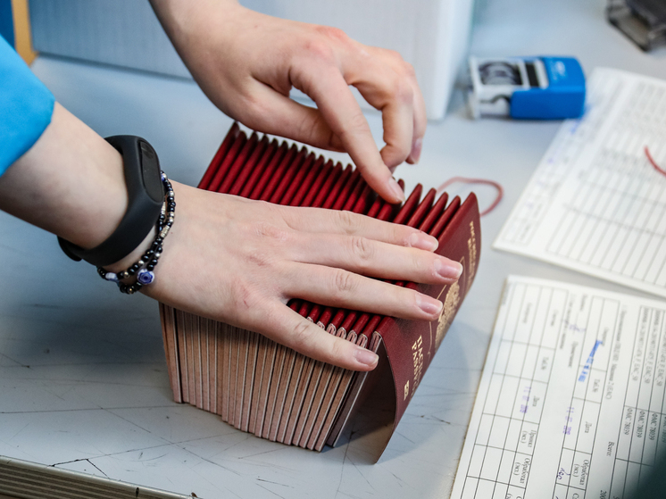 Россияне смогут бесплатно внести данные о группе крови и резус-факторе в паспорт