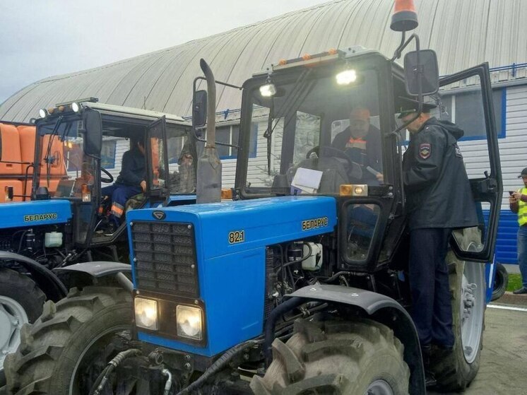 В Тюменской области проверяют автопарк зимней спецтехники