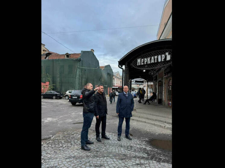 В Апраксином дворе торговцев-нелегалов снова поймали за руку