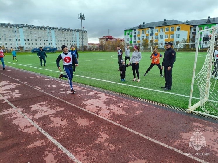 Новые медали в копилку достижений спортсменов МЧС НАО