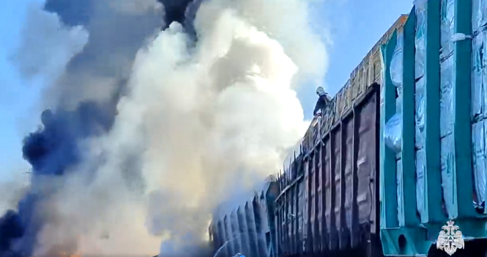 Разрушения после схода с рельсов