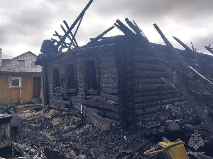 Из-за неисправного электрооборудования в Тверской области сгорел дом