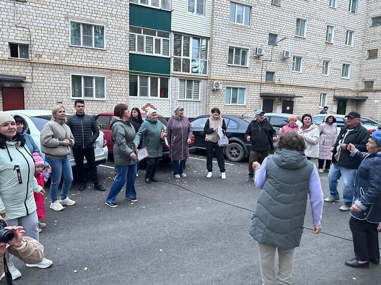 Цикл праздников дворов и улиц завершился в Ливнах Орловской области