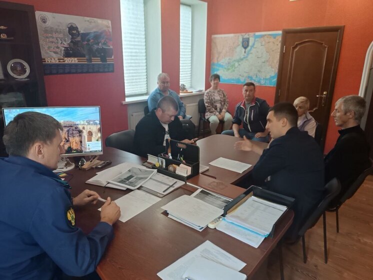 В Новотроицком округе прокурор провел прием собственников многоквартирных домов