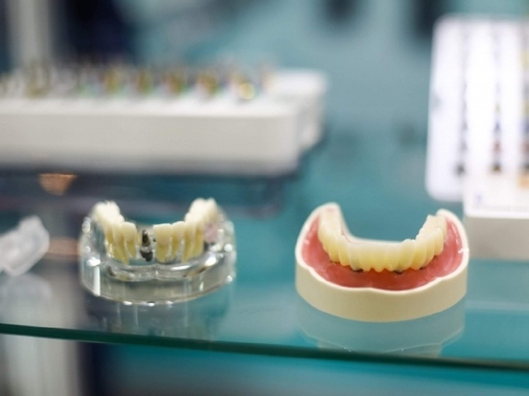 Волгоградцам рассказали, кто может бесплатно отремонтировать зубы в 2025 году