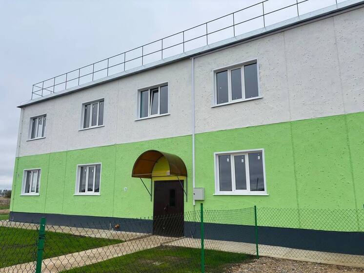 Костромские решения: 70 обманутых дольщиков получили ключи от своих квартир в поселке Первом